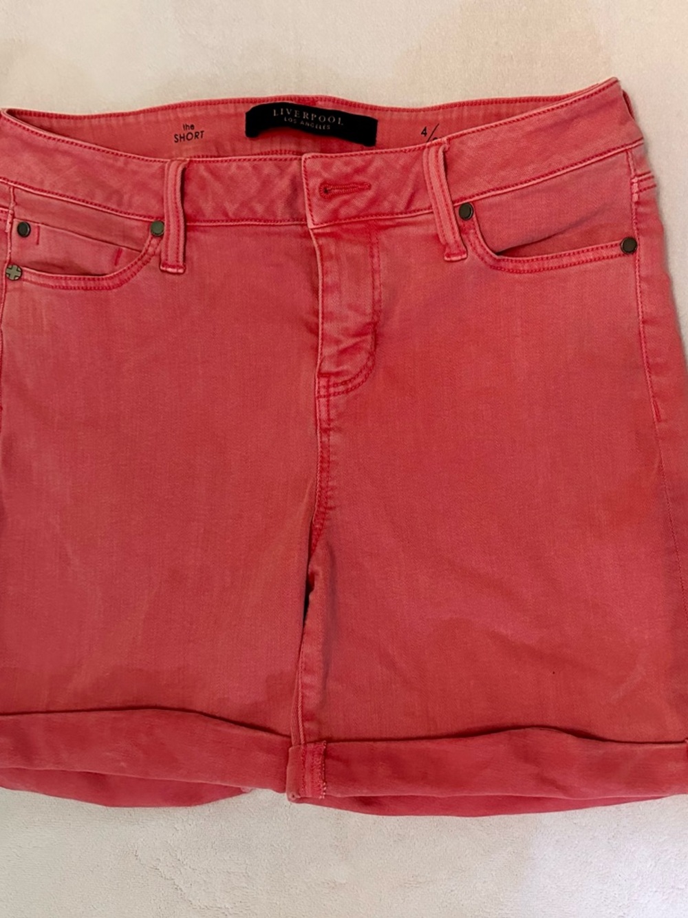 Liverpool Los Angles Women's Coral cuffed Denim Shorts size 4